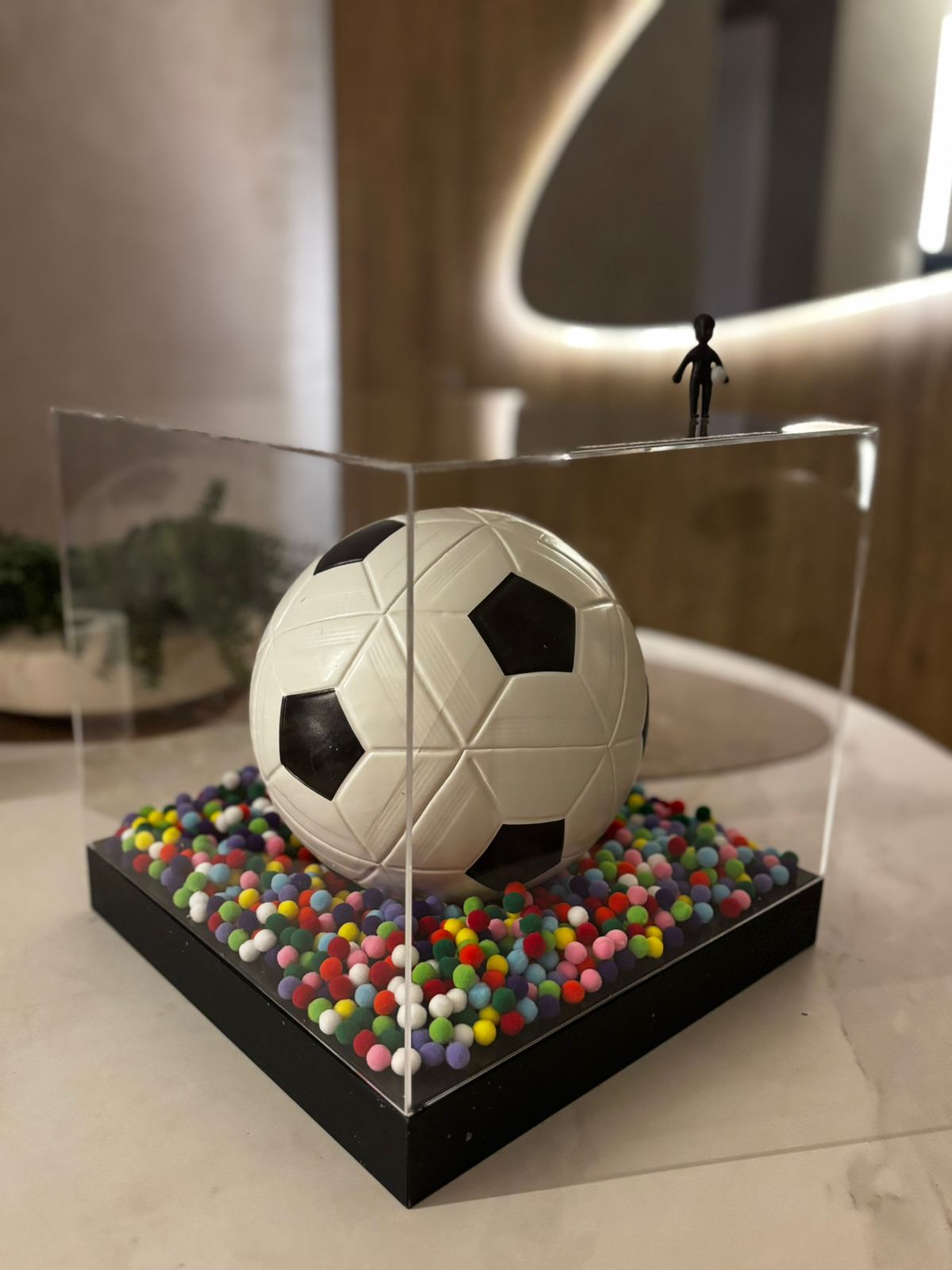 Toda Infância Cabe Dentro De Uma Bola