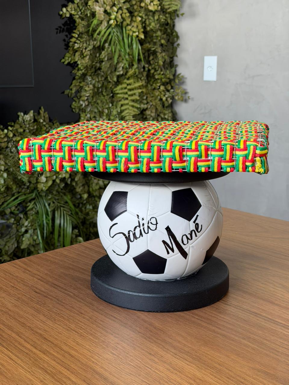 O Legado da Simplicidade: Homenagem a Sadio Mané